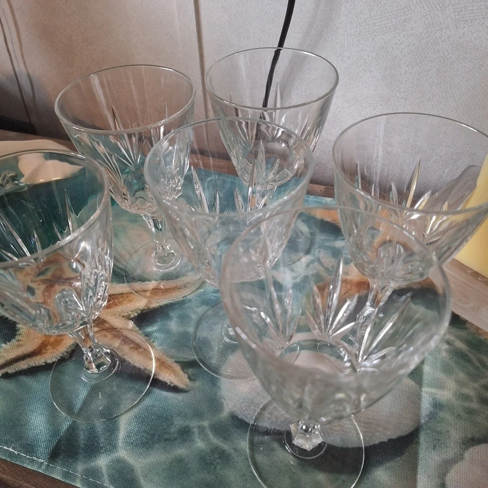 Crystal set of 4 wine water stems